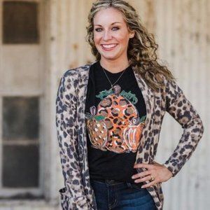 Leopard Print Long Sleeve Cardigan with Pockets Size Medium NEW